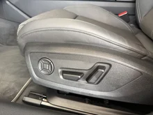 Audi A6 Avant 50 TFSI e quattro Design in 0E Mythosschwarz Metallic