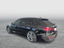 Audi A6 Avant 50 TFSI e quattro Design in 0E Mythosschwarz Metallic