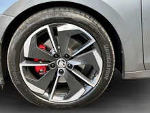 Škoda Octavia Combi RS TDI DSG in GRAPHITE-GRAU METALLIC