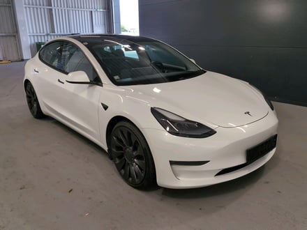 Tesla Model 3 Performance Dual AWD