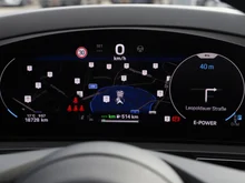 Porsche Cayenne E-Hybrid in arktikgrau