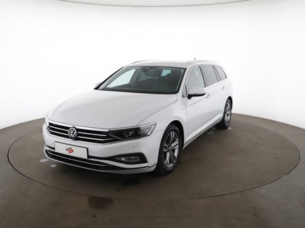 VW Passat Variant Elegance TDI DSG