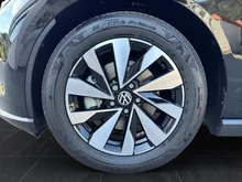 VW ID ID. Polo Life Edition 155 kW - 52 kWh in Grenadillschwarz Metallic