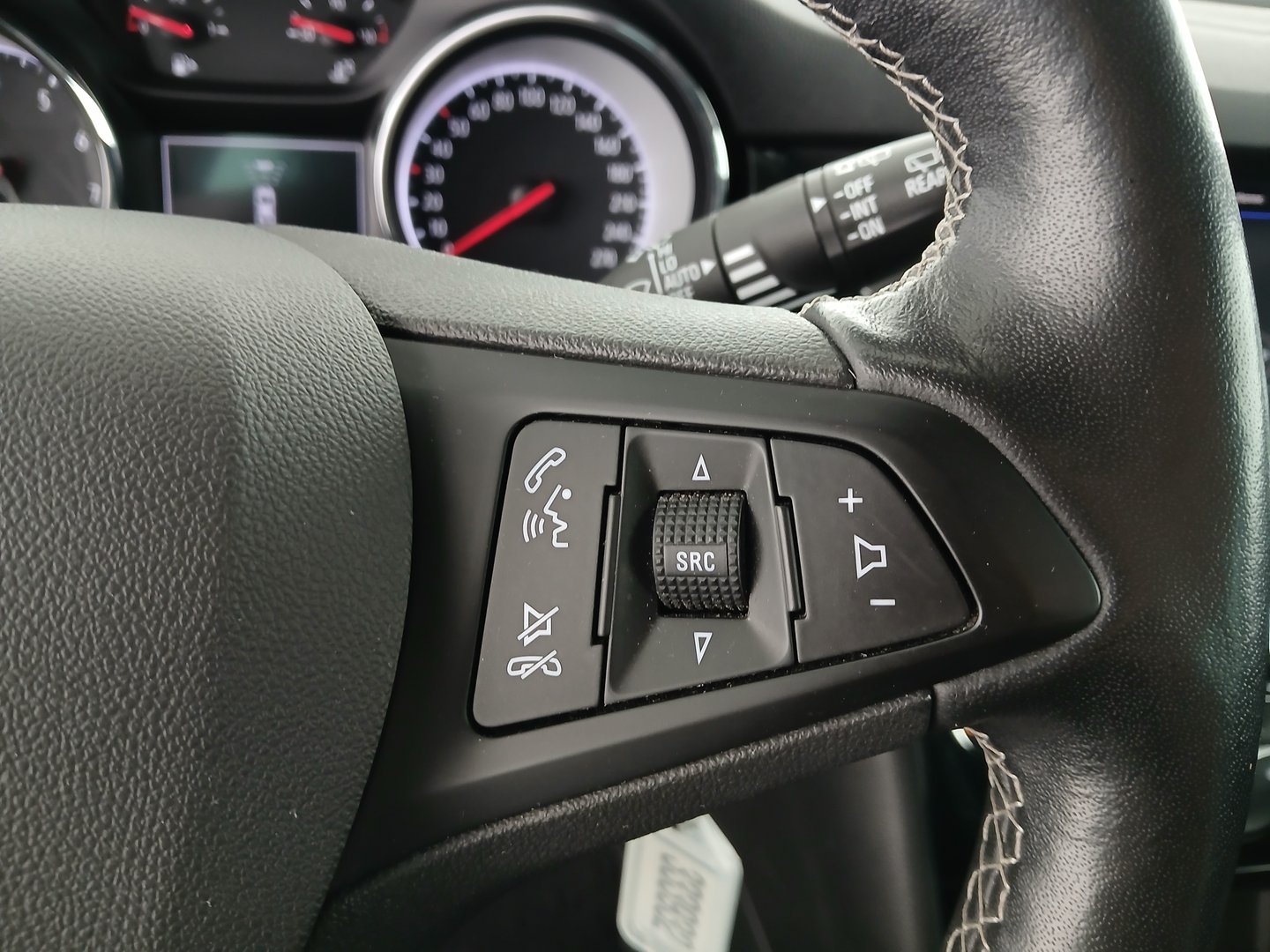 Opel Astra ST 1,2 Turbo Direct Inj. Edition | Bild 17 von 28