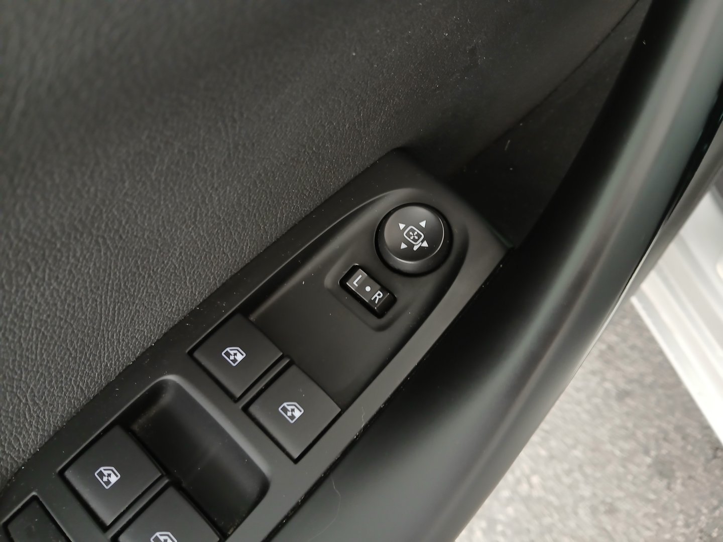 Opel Astra ST 1,2 Turbo Direct Inj. Edition | Bild 11 von 28