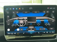VW ID.7 Tourer Pro S 210 kW Business-86 kWh in Mondsteingrau Dach Schwarz