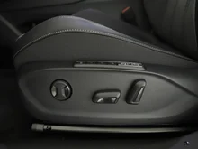 VW ID.7 Tourer Pro S 210 kW Business-86 kWh in Mondsteingrau Dach Schwarz