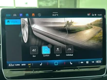 VW ID.7 Tourer Pro S 210 kW Business-86 kWh in Mondsteingrau Dach Schwarz