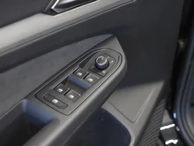VW Golf Rabbit TSI in Grenadillschwarz Metallic