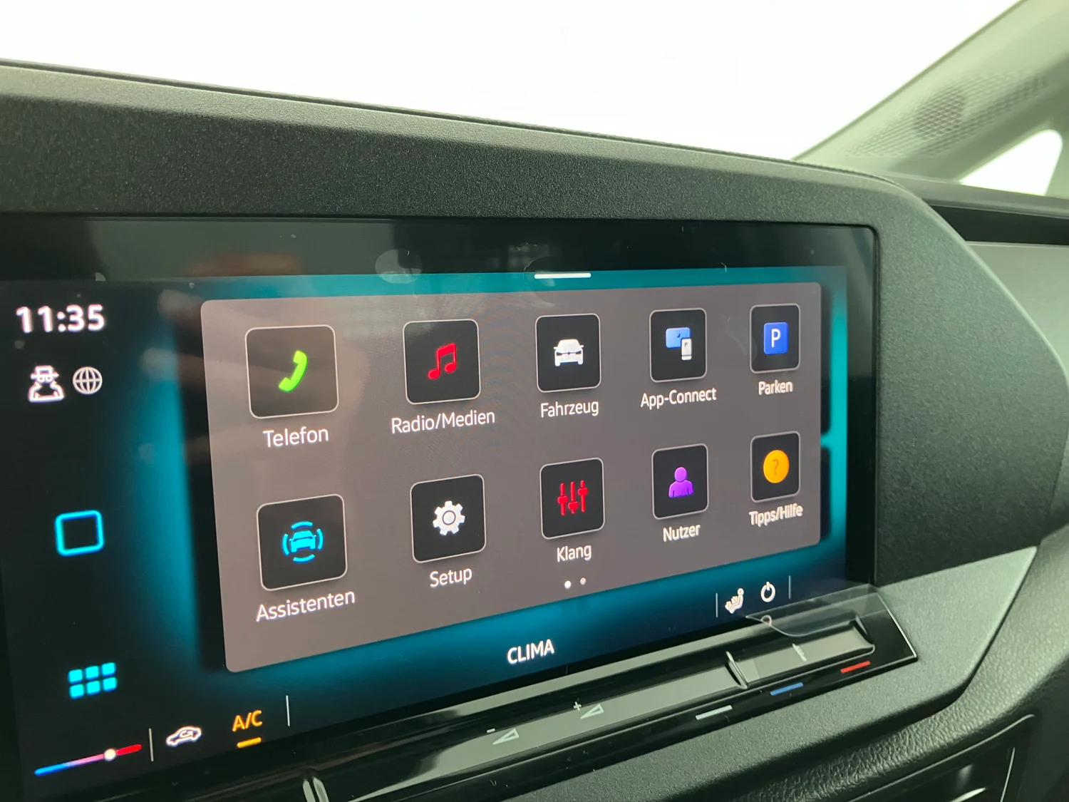 Bild eines VW Caddy Cargo TDI 4MOTION