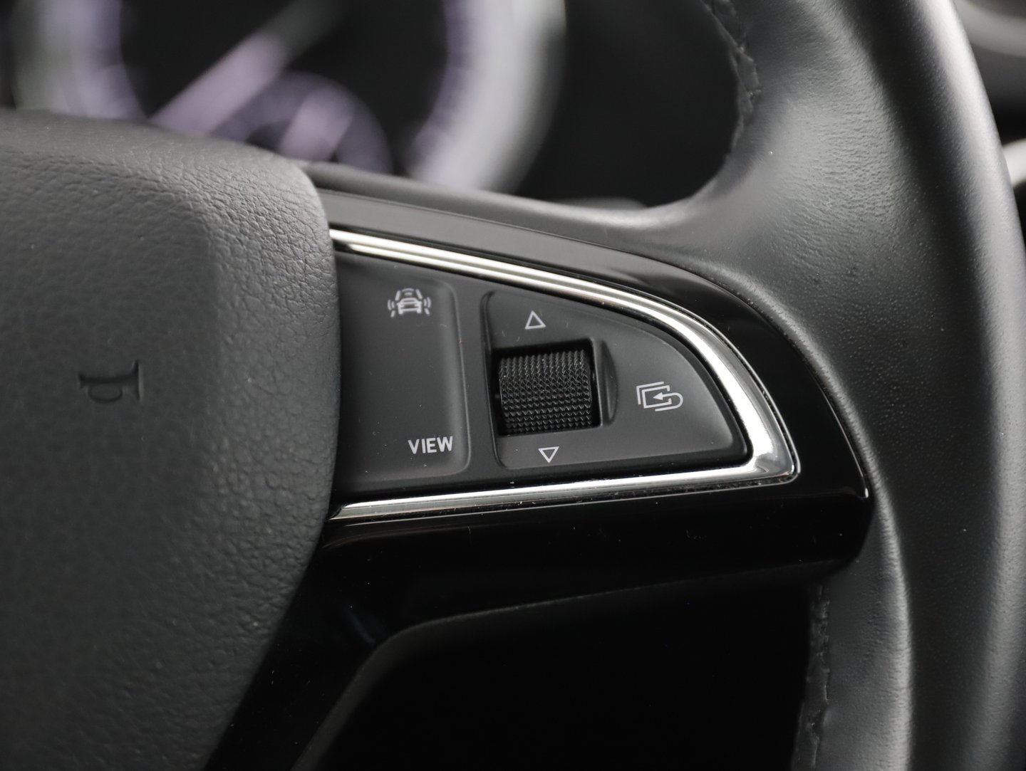 Škoda SUPERB Combi Style TDI DSG | Bild 12 von 23