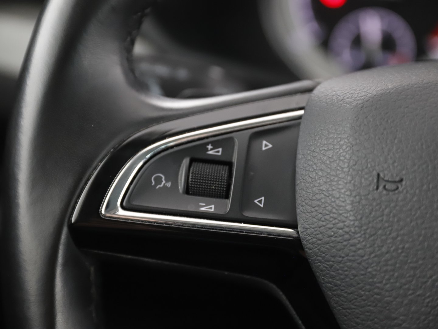 Škoda SUPERB Combi Style TDI DSG | Bild 11 von 23