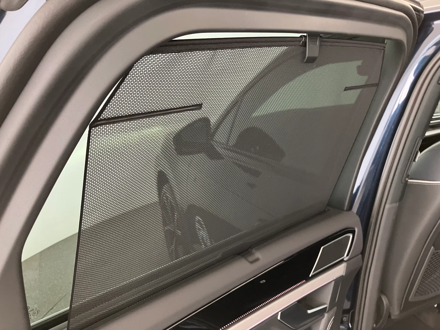 Bild eines VW Touareg R-Line TDI 4M. Final Edition