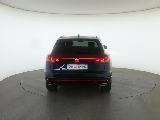 Bild eines VW Touareg R-Line TDI 4M. Final Edition