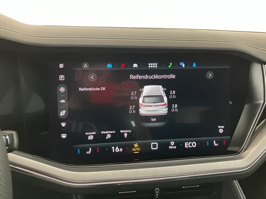 Bild eines VW Touareg R-Line TDI 4M. Final Edition