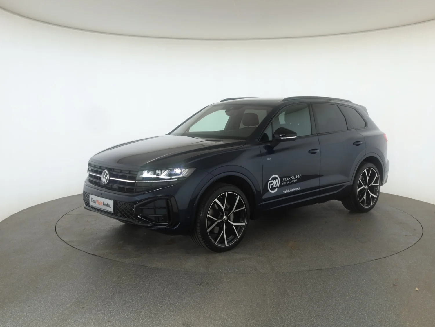 Bild eines VW Touareg R-Line TDI 4M. Final Edition