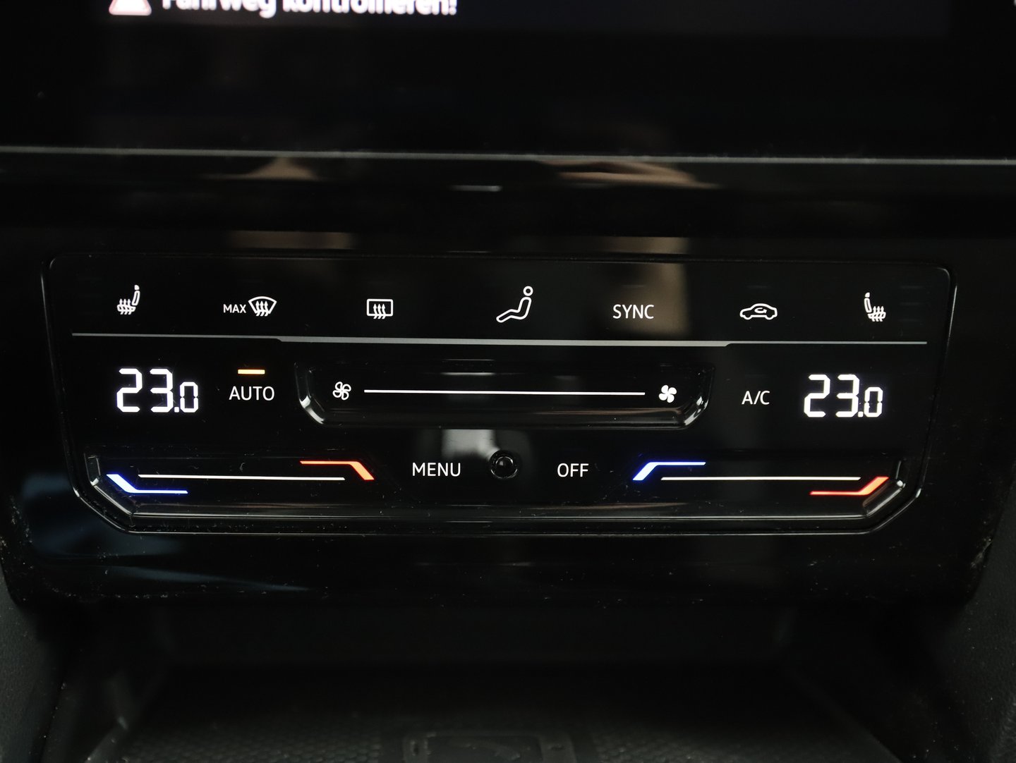 VW Passat Alltrack TDI 4MOTION DSG | Bild 12 von 22