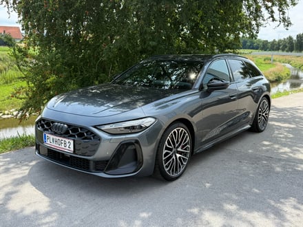 Audi S5 Avant quattro
