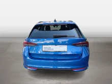 Škoda Octavia Combi Selection TDI DSG in Race-Blau Metallic