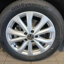 Thumbnail-Foto von Fahrzeug