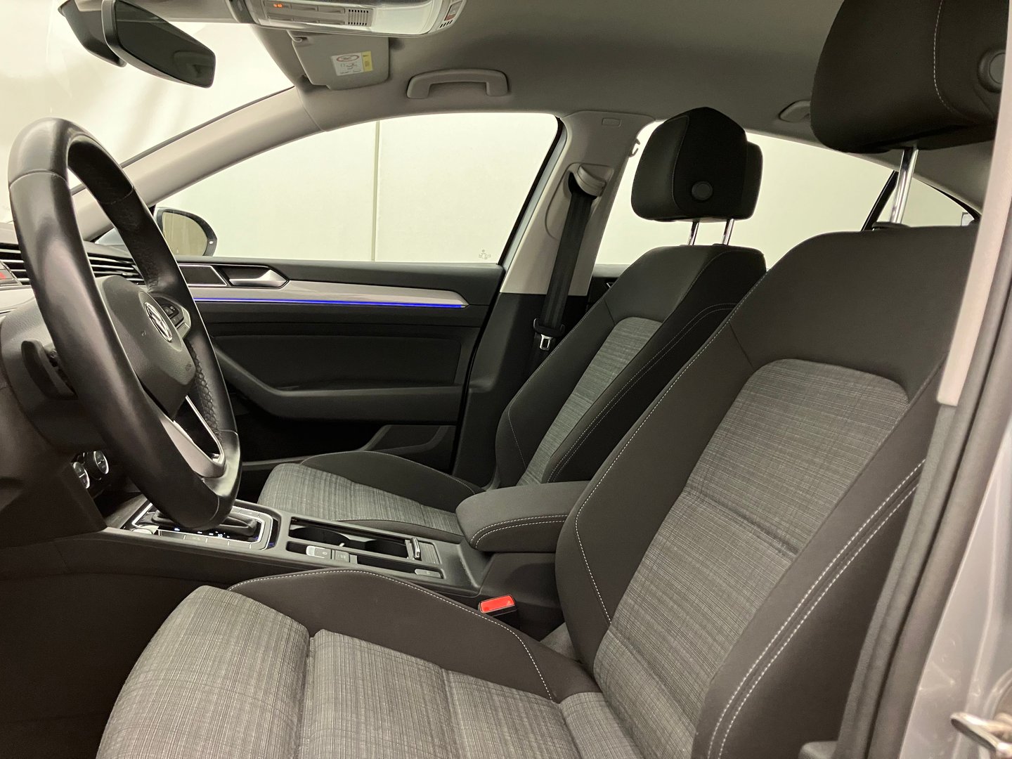 VW Passat Business TDI SCR DSG | Bild 11 von 31