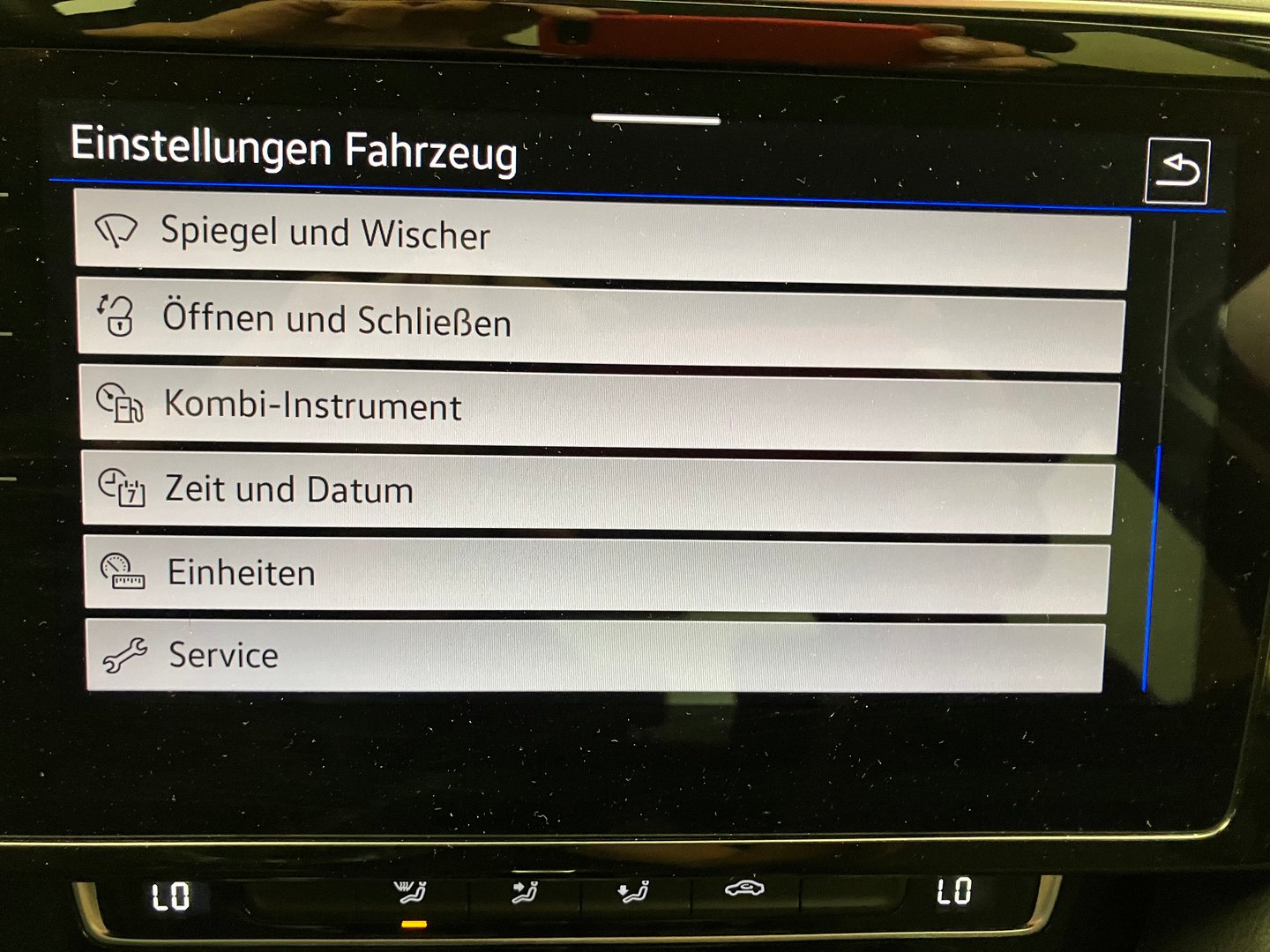 VW Passat Business TDI SCR DSG | Bild 20 von 31