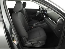 VW T-Roc Life eTSI DSG in Wolf Grey Dach Black Uni