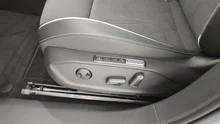 VW ID.7 Tourer Pro 210 kW Business - 77 kWh in Stonewashed Blue Metallic Dach Schwarz