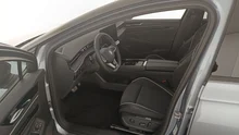 VW ID.7 Tourer Pro 210 kW Business - 77 kWh in Stonewashed Blue Metallic Dach Schwarz