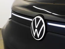 VW ID.4 Pro Performance 150 kW in Grenadillschwarz Metallic