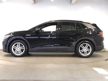 VW ID.4 Pro Performance 150 kW in Grenadillschwarz Metallic