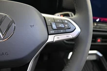 VW T-Roc Style eTSI DSG in Wolf Grey