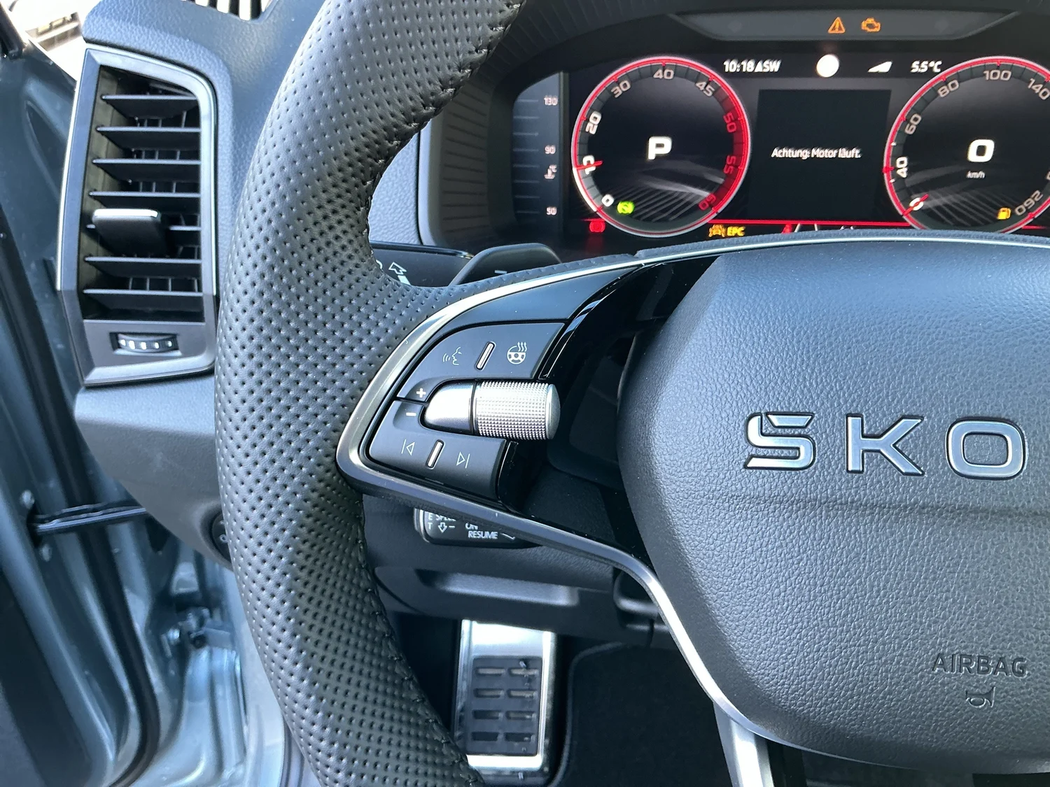Bild eines Škoda Karoq 4x4 Sportline TDI DSG