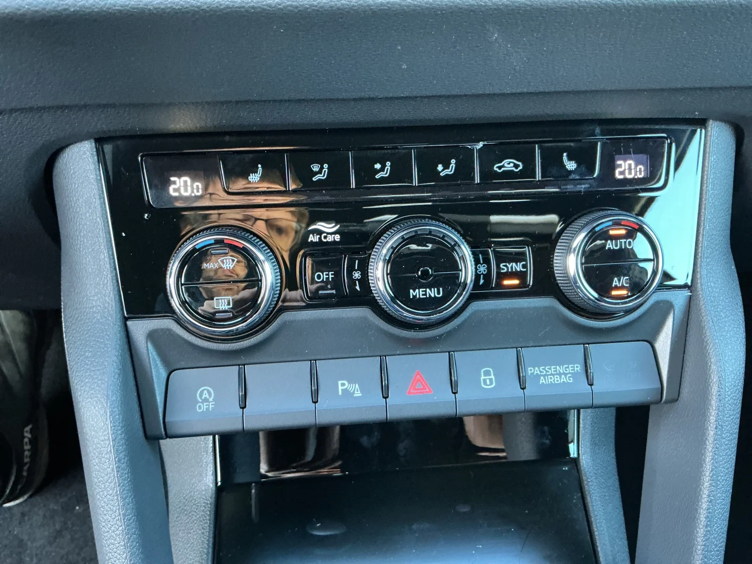 Bild eines Škoda Karoq 4x4 Sportline TDI DSG
