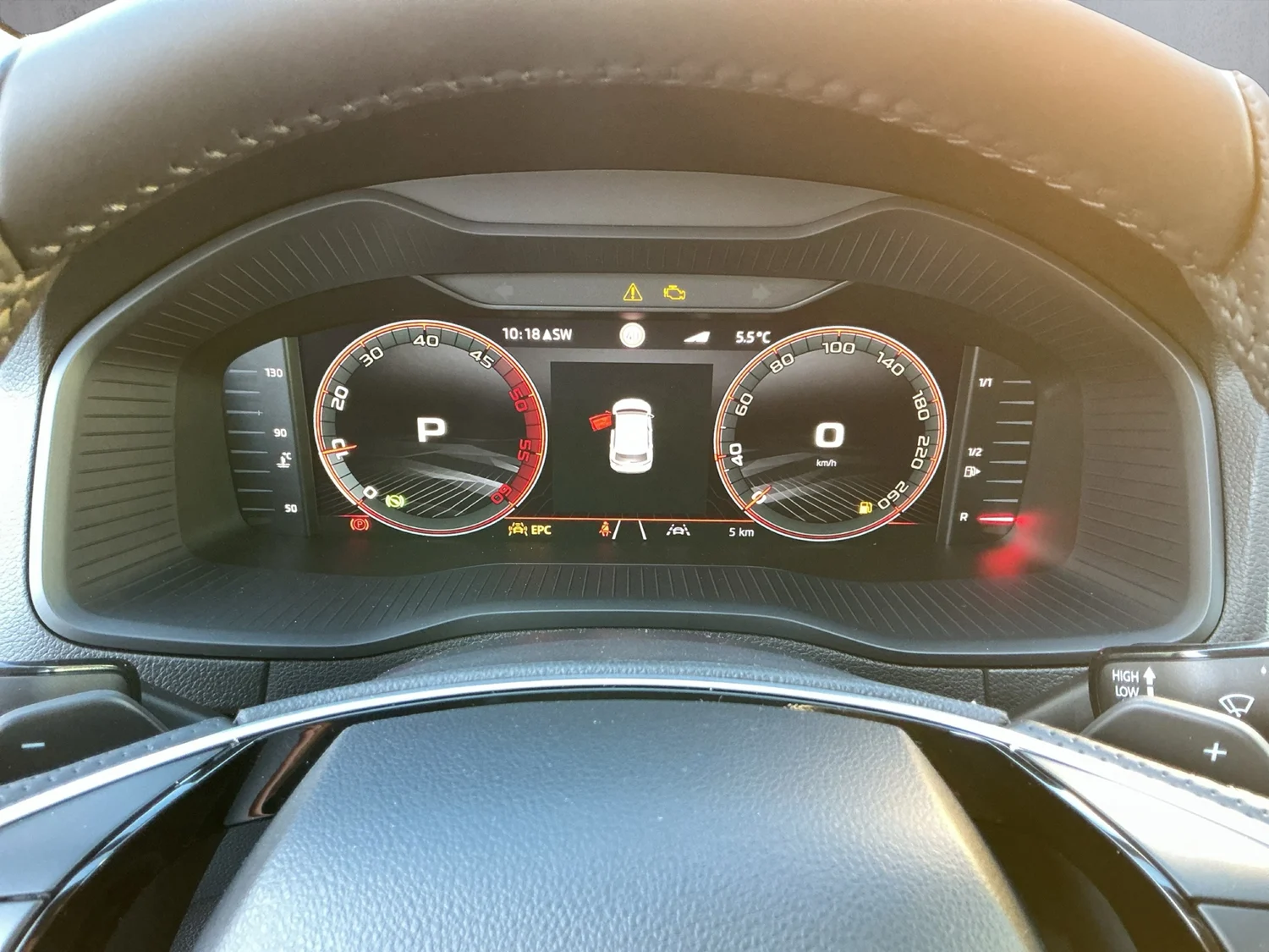 Bild eines Škoda Karoq 4x4 Sportline TDI DSG