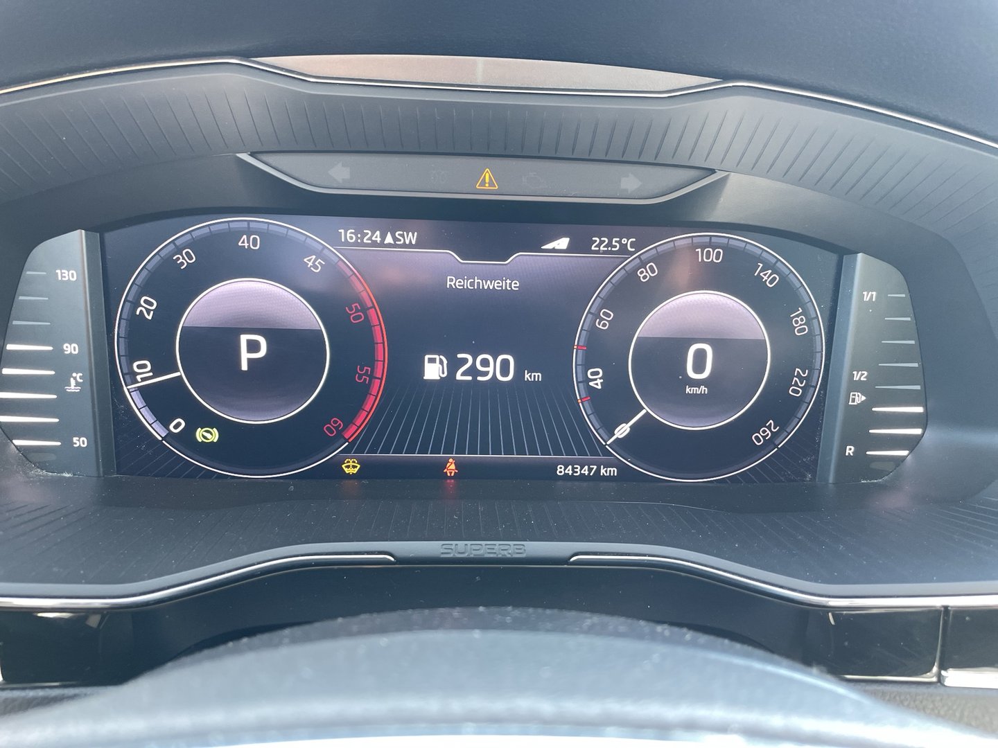 Škoda SUPERB Combi 4x4 L&K TDI DSG | Bild 12 von 26