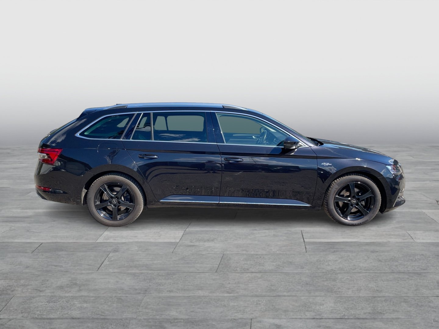 Škoda SUPERB Combi 4x4 L&K TDI DSG | Bild 5 von 26