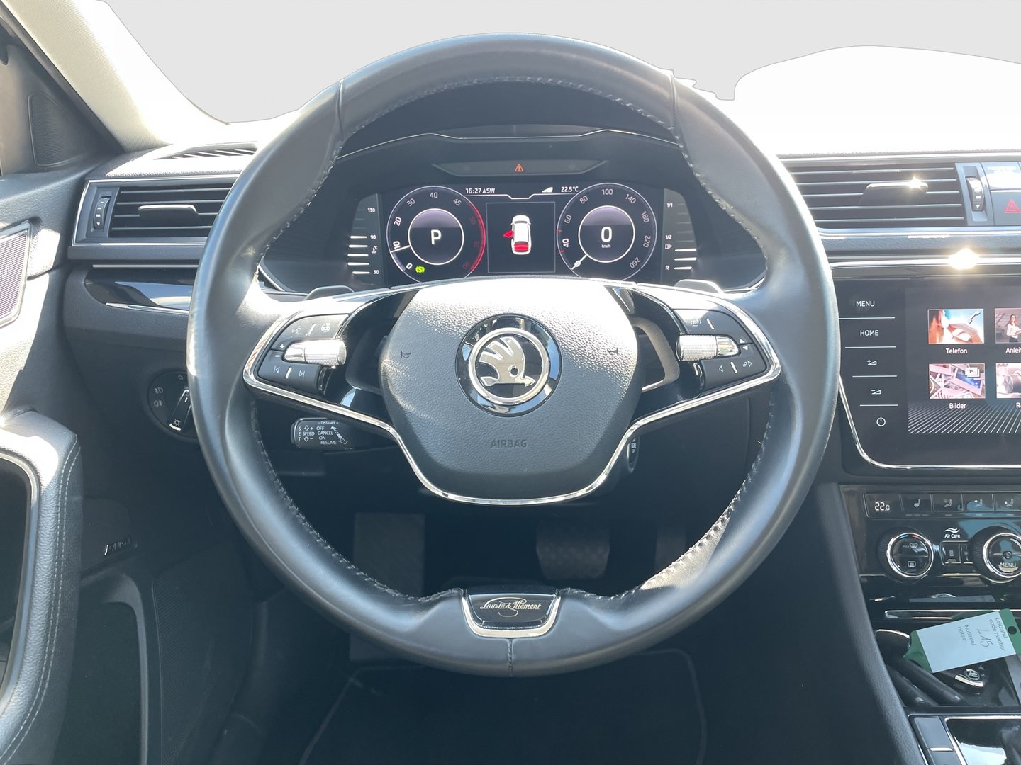 Škoda SUPERB Combi 4x4 L&K TDI DSG | Bild 11 von 26