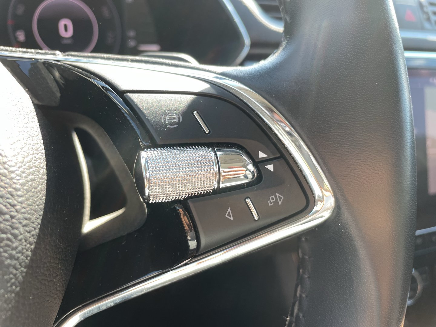 Škoda SUPERB Combi 4x4 L&K TDI DSG | Bild 14 von 26