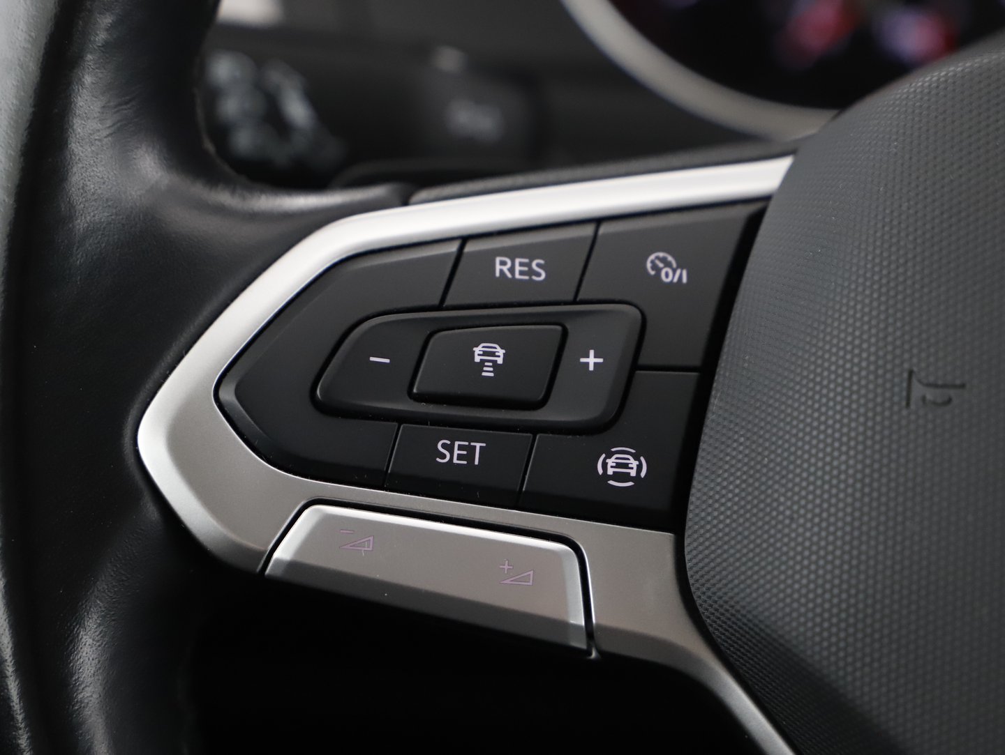 VW Passat Variant Business TDI DSG | Bild 17 von 28