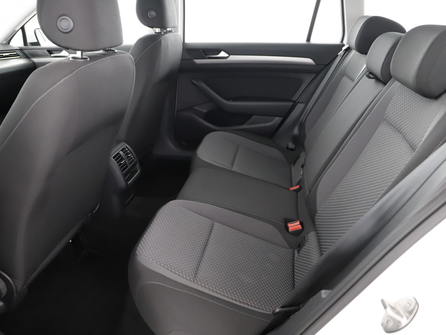 VW Passat Variant Business TDI DSG | Bild 24 von 28