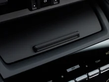 Porsche Macan 4 in oakgrünmetallic neo