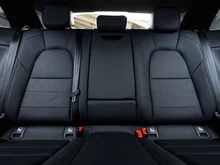 Porsche Macan 4 in oakgrünmetallic neo