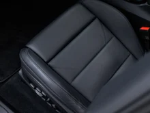 Porsche Macan 4 in oakgrünmetallic neo