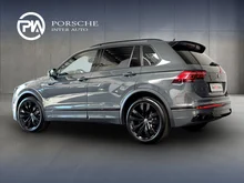 VW Tiguan R-Line TSI DSG in Delfingrau Metallic