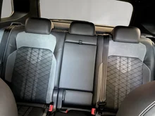 VW Tiguan R-Line TSI DSG in Delfingrau Metallic
