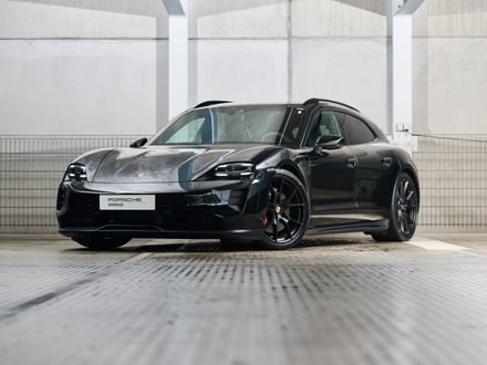 Porsche Taycan GTS Sport Turismo