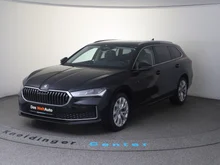 Škoda Superb Combi 4x4 Selection TDI DSG in Ebony-Schwarz Metallic