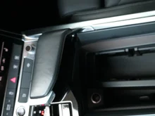Audi e-tron 50 quattro 230 kW Business in Brillantschwarz