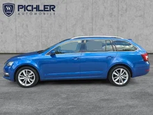 Škoda Octavia Combi Style TSI in Race-Blau Metallic